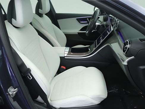 Certified 2024 Mercedes-Benz C 300 Sedan image 28