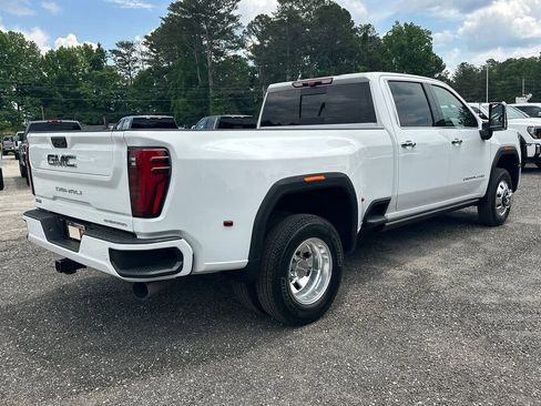 New 2026 GMC Sierra 3500 Denali Ultimate AWD/4WD image 6