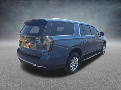 New 2026 Chevrolet Suburban LT w/ Comfort Package