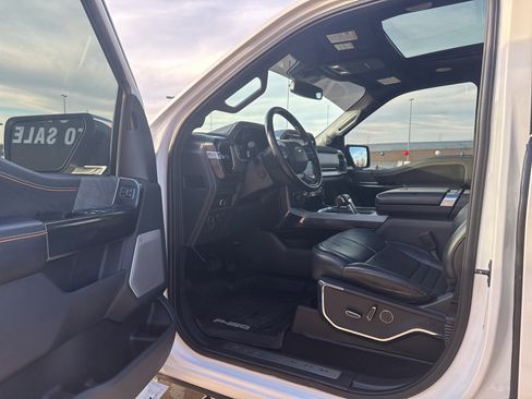 Used 2022 Ford F150 Platinum w/ Equipment Group 701A High image 11