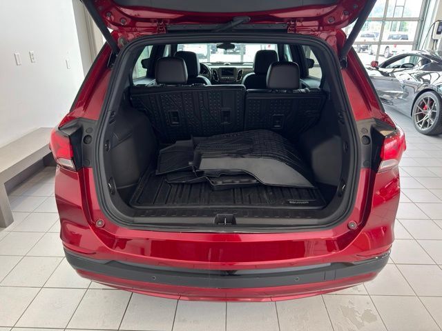 Certified 2024 Chevrolet Equinox RS w/ LPO, Floor Liner Package AWD/4WD image 40