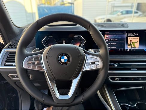 New 2026 BMW X7 xDrive40i image 23