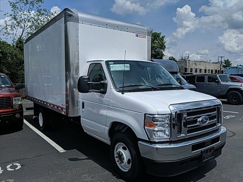 New 2025 Ford E-350 and Econoline 350 Super Duty w/ Driver's Safety Package image 3