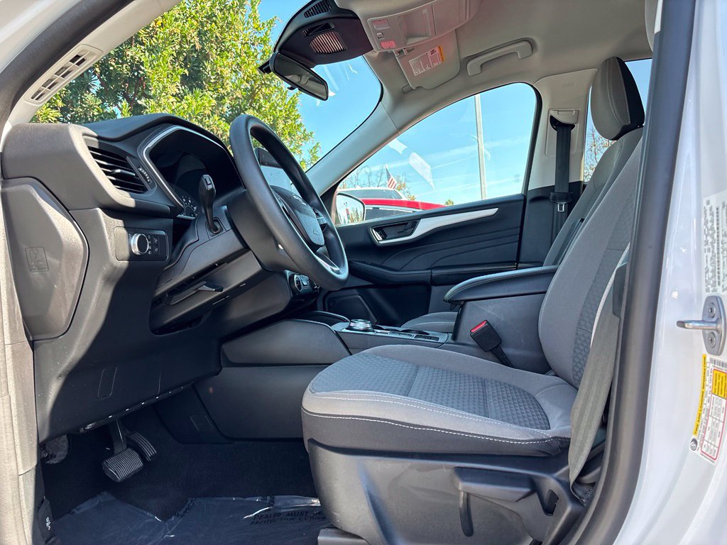 Used 2022 Ford Escape SE AWD/4WD image 13