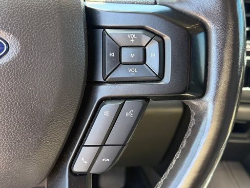 Used 2019 Ford Expedition Max Limited RWD image 17