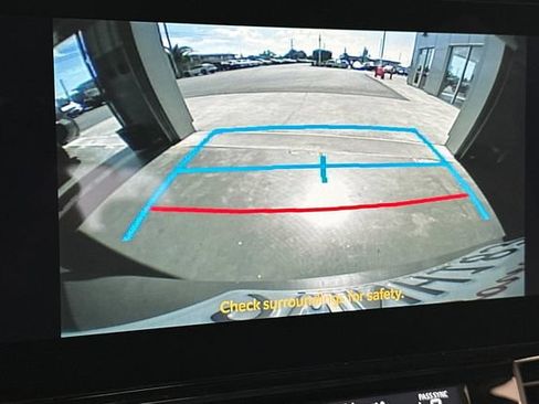 Certified 2026 Toyota Sienna XLE FWD image 25
