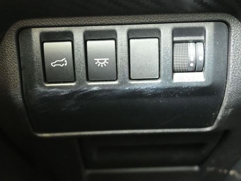 Used 2024 Subaru Ascent Premium w/ Convenience Package image 26