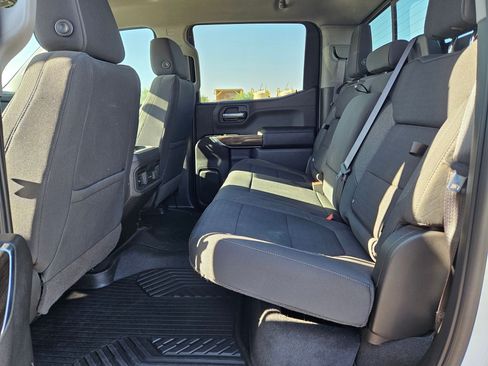 Certified 2022 Chevrolet Silverado 1500 LT Trail Boss w/ Convenience Package II AWD/4WD image 23