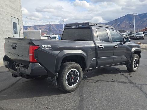 Used 2024 Toyota Tacoma TRD Off-Road image 2
