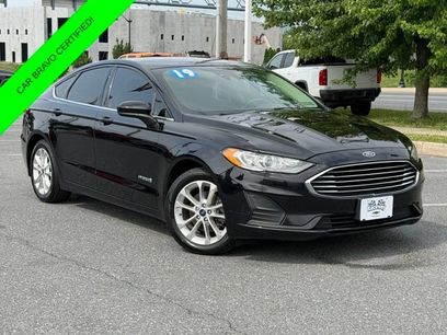 Used 2019 Ford Fusion SE