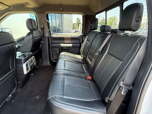 Used 2019 Ford F150 Lariat AWD/4WD image 13