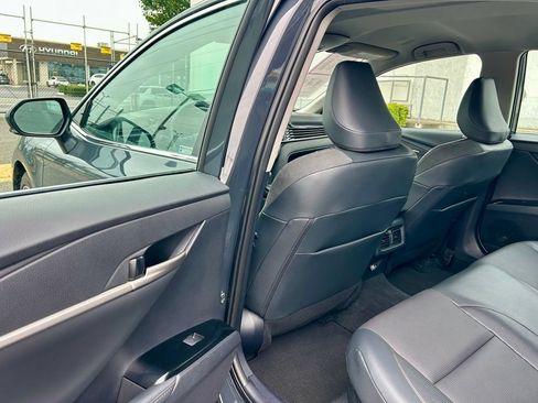 Certified 2025 Toyota Camry XLE FWD image 11