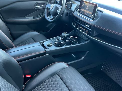 Certified 2025 Nissan Rogue SV w/ Rock Creek Premium Package AWD/4WD image 19