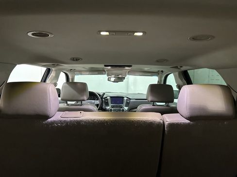 Used 2020 Chevrolet Tahoe LT image 15