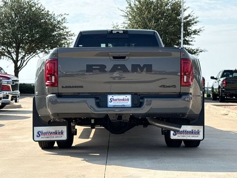New 2026 RAM 3500 Laramie AWD/4WD image 7