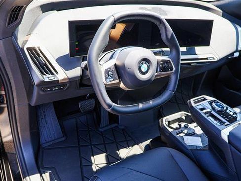 New 2026 BMW iX xDrive60 w/ Premium Package image 10