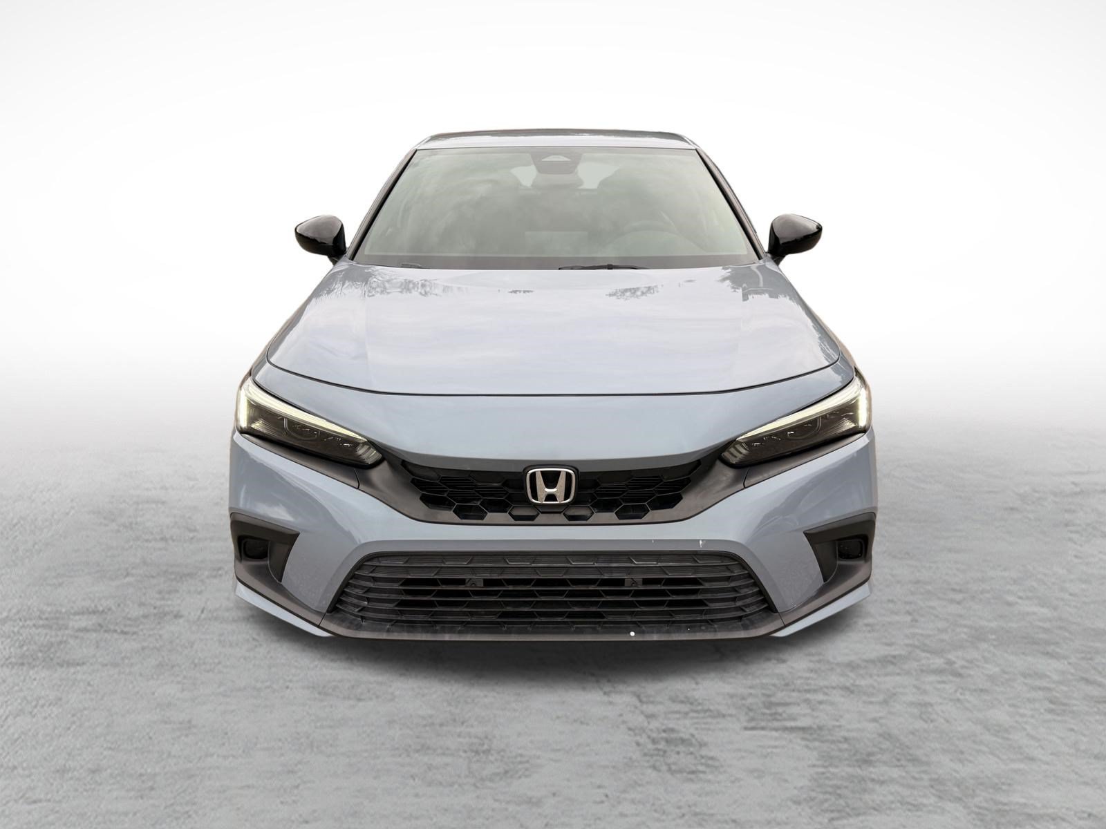 Used 2023 Honda Civic Sport image 2