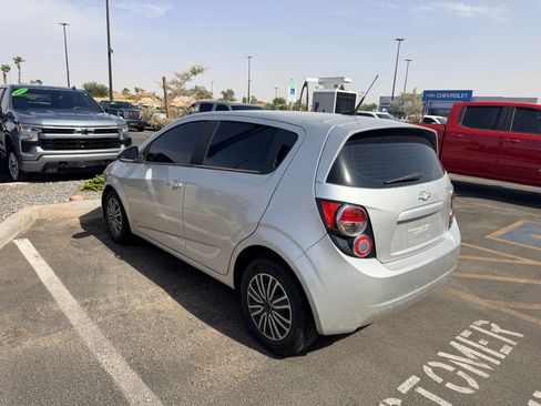 Used 2013 Chevrolet Sonic LS FWD image 2