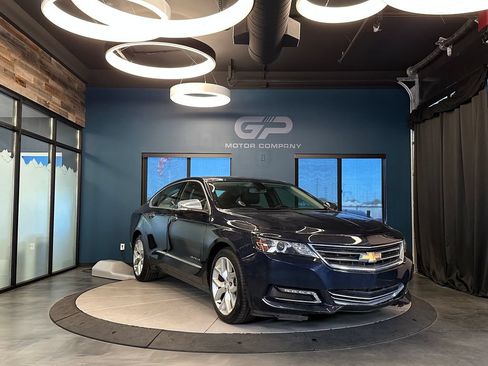 Used 2019 Chevrolet Impala Premier w/ Premier Convenience Package FWD image 1