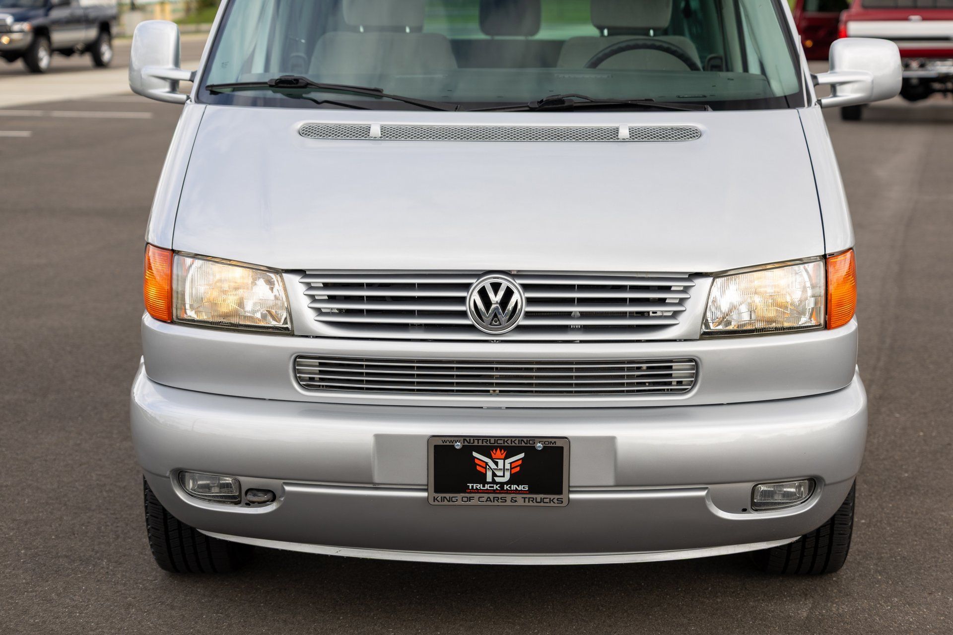 Used 2002 Volkswagen Eurovan MV FWD image 24