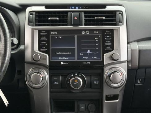 Used 2020 Toyota 4Runner SR5 image 17