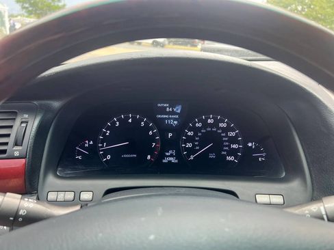 Used 2010 Lexus LS 460 RWD image 11