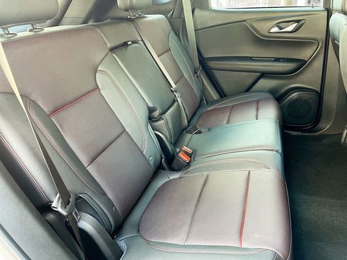 Used 2022 Chevrolet Blazer RS image 28