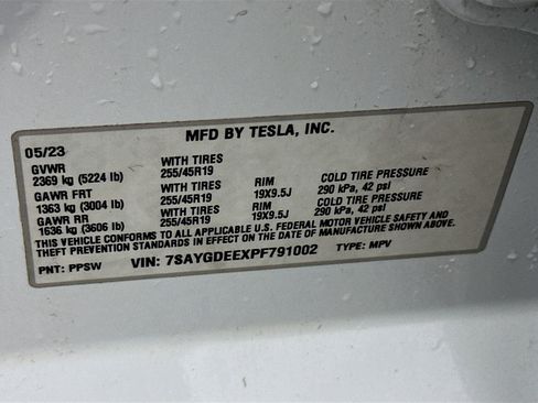 Used 2023 Tesla Model Y Long Range image 12