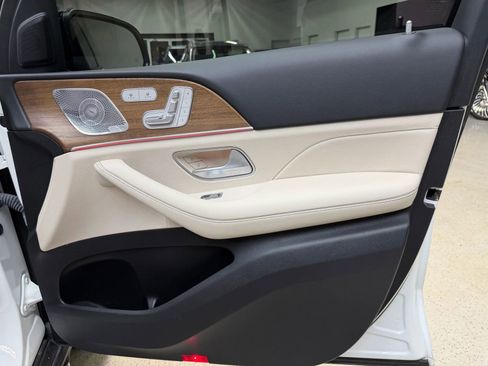 Used 2023 Mercedes-Benz GLE 350 image 45