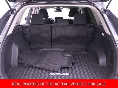 Certified 2025 Toyota RAV4 LE AWD/4WD image 14