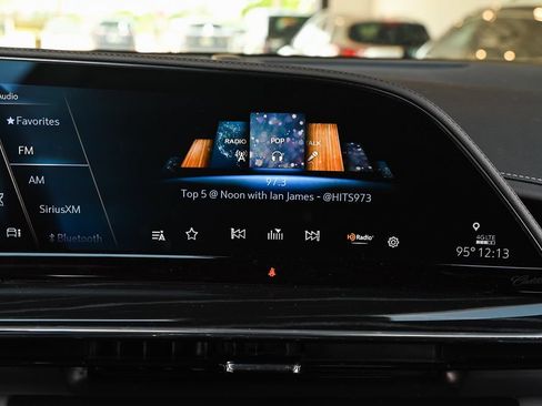 Used 2023 Cadillac Escalade Sport AWD/4WD image 15