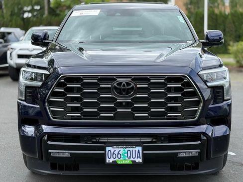 Certified 2025 Toyota Sequoia Platinum AWD/4WD image 8