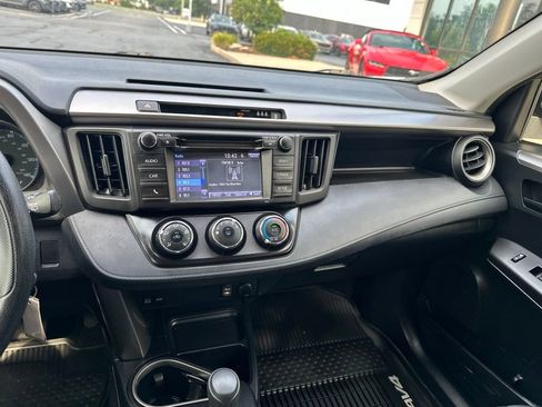 Used 2018 Toyota RAV4 LE w/ All Weather Liner Package FWD image 12