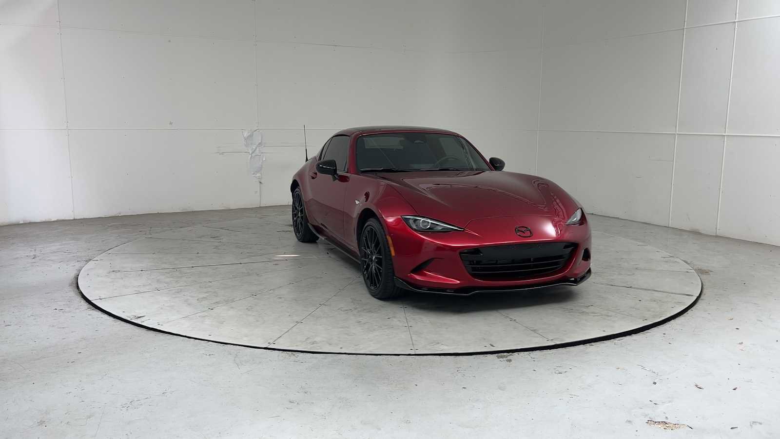 Used 2024 MAZDA MX-5 Miata RF Club w/ Interior Package RWD image 7