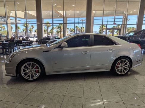 Certified 2014 Cadillac CTS V RWD image 2