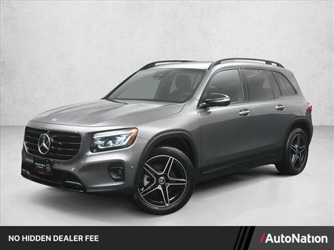 Certified 2026 Mercedes-Benz GLB 250 4MATIC image 1