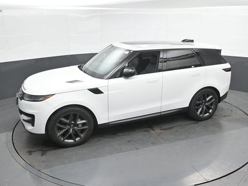 Used 2024 Land Rover Range Rover Sport SE AWD/4WD image 36