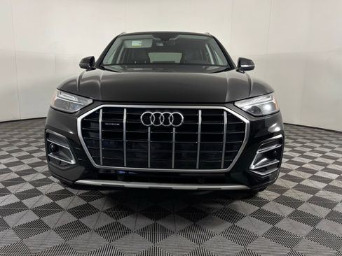Used 2023 Audi Q5 Premium w/ Convenience Package AWD/4WD image 3