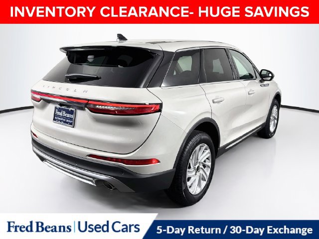 Used 2023 Lincoln Corsair AWD image 10
