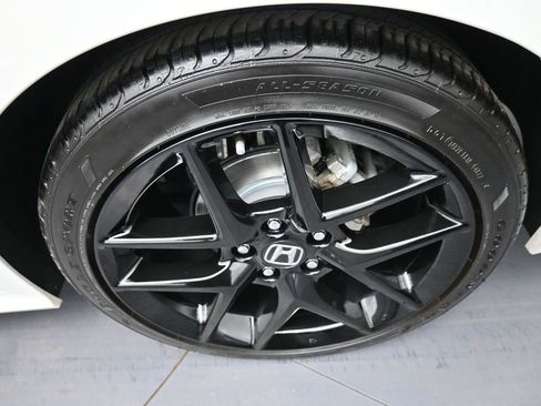 Certified 2023 Honda Civic Sport image 15