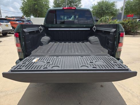 Certified 2025 Nissan Frontier SV w/ SV Convenience Package RWD image 23