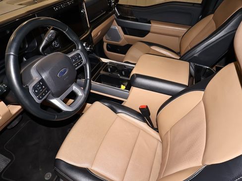 Certified 2024 Ford F350 Lariat w/ Lariat Ultimate Package image 34