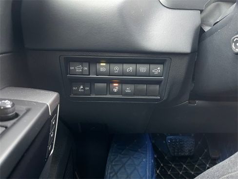 Used 2022 Toyota Tundra Platinum image 24