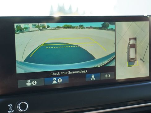 Used 2026 Honda Pilot Touring image 38