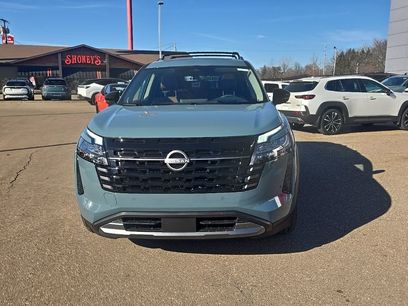 New 2026 Nissan Pathfinder Platinum