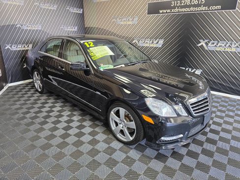 Used 2012 Mercedes-Benz E 350 4MATIC Sedan image 7