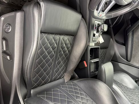 Used 2018 Audi SQ5 Prestige w/ Prestige Package AWD/4WD image 12