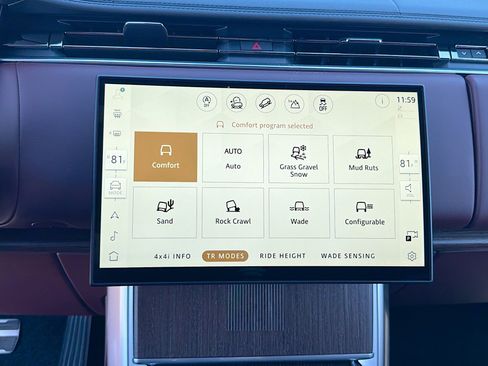 New 2026 Land Rover Range Rover Long Wheelbase Autobiography image 31