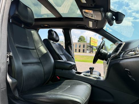 Used 2014 Jeep Grand Cherokee Overland image 21