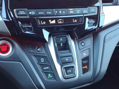 Used 2024 Honda Odyssey Sport image 28